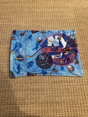 Islanders pillow sham